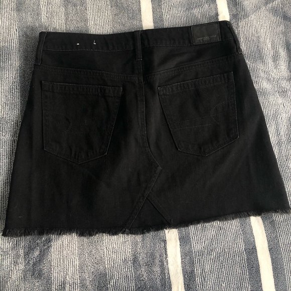 AE black denim skirt - Picture 6 of 7